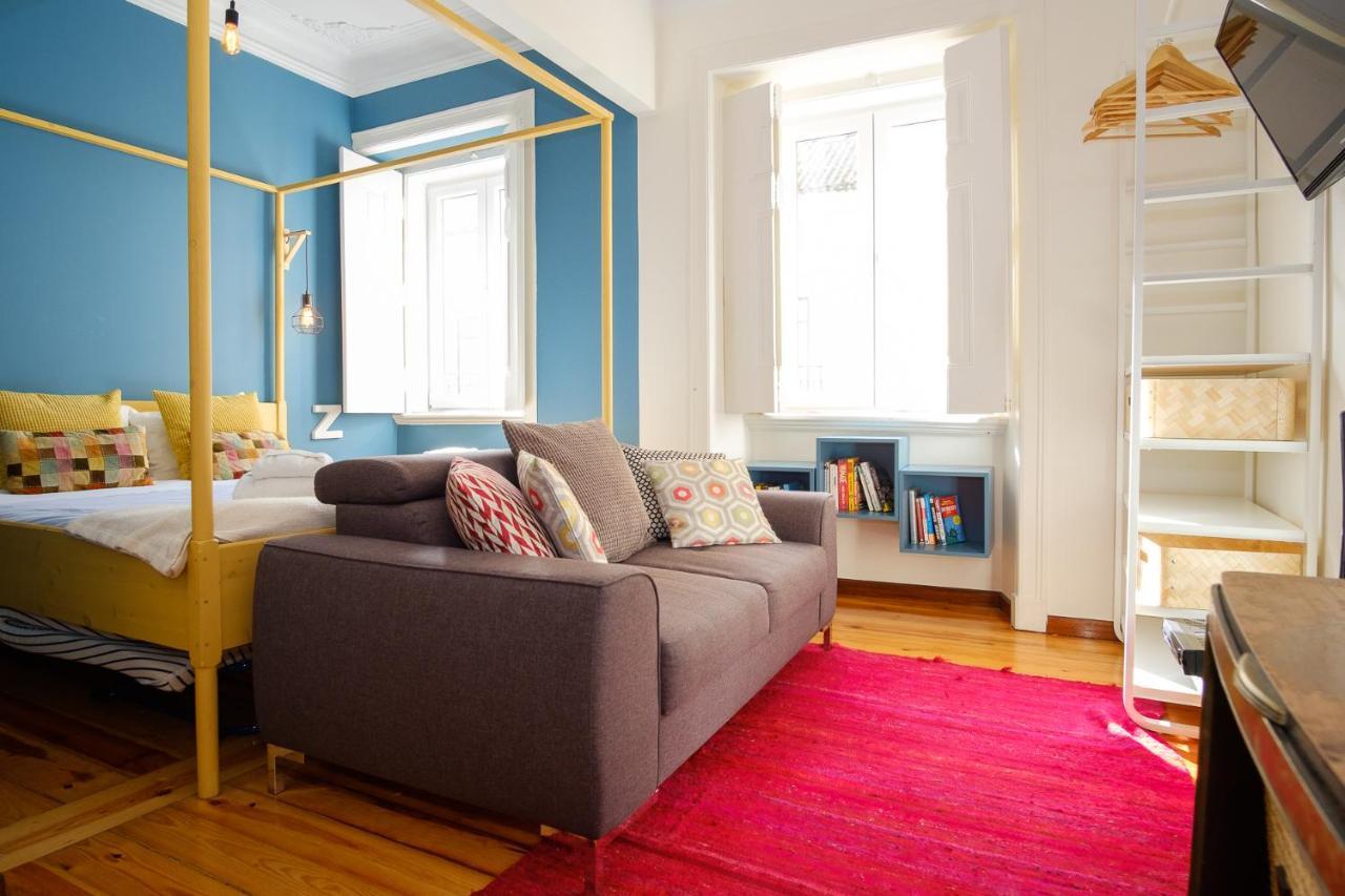 Colourful Alfama Apartment Lisbon Luaran gambar