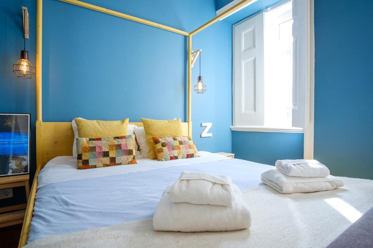 Colourful Alfama Apartment Lisbon Luaran gambar